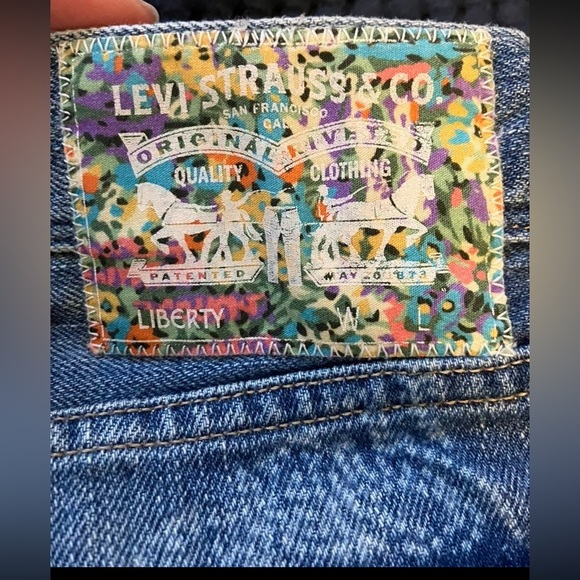 Levis x Liberty of London Skinny Boyfriend Jeans, 27x27 - Picture 6 of 9